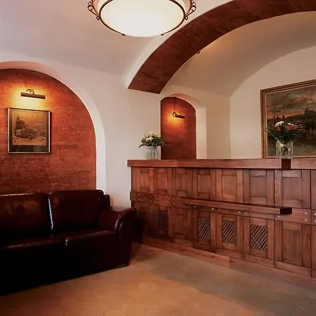 Cerna Liska Hotel Praag