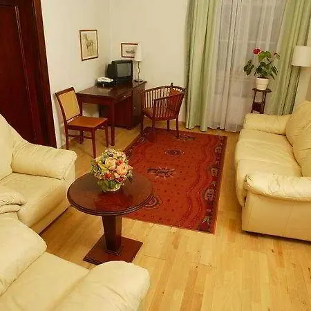 Cerna Liska Отель